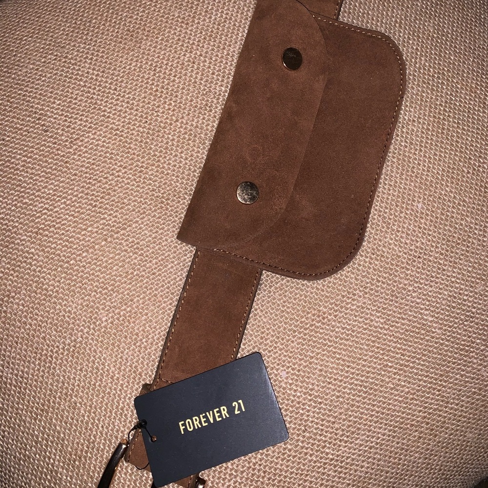 NWT belt bag / phone case